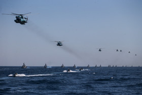 مانور بزرگ دریایی ولایت ۹۴ - رژه‌ دریایی